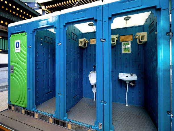Porta potty delivery and setup in Winfield, IN
